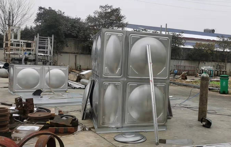 东丽不锈钢保温水箱的构成和保温层的材质