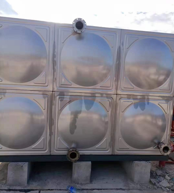 东丽组合式不锈钢水箱，玻璃钢水箱的替代品，不锈钢冲压板组合水箱